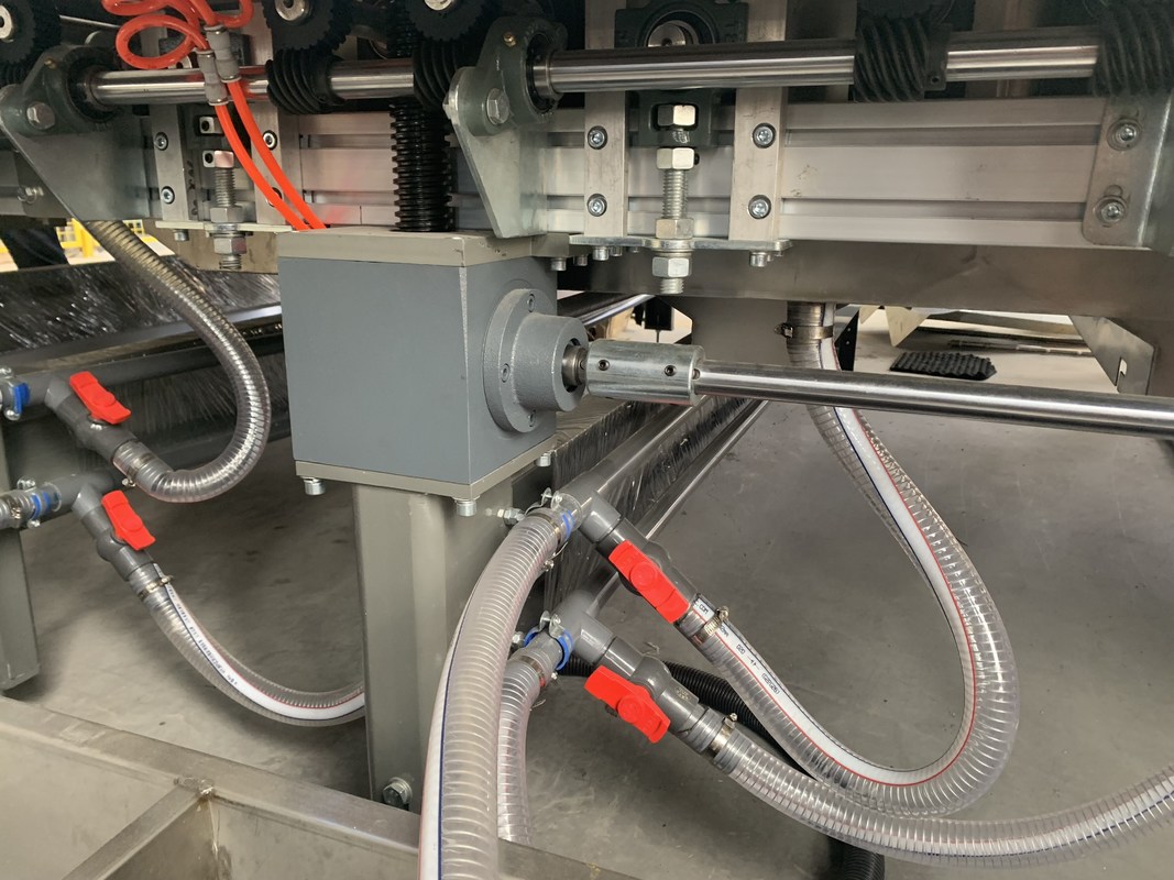 Οριζόντιο πλυντήριο γυαλιού για το χαμηλό Ε γυαλί γυαλιού επιπλεόντων σωμάτων και το γυαλί επιστρώματος