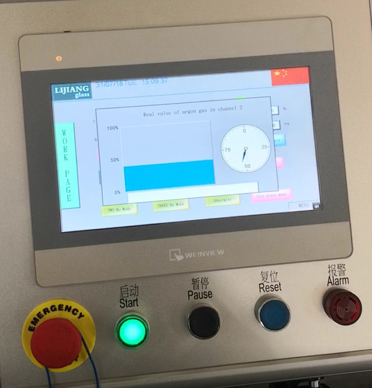 Γυαλιού μηχανών που χρησιμοποιείται μονώνοντας γραμμή παραγωγής γυαλιού τεμνουσών για να παραγάγει το μονώνοντας γυαλί