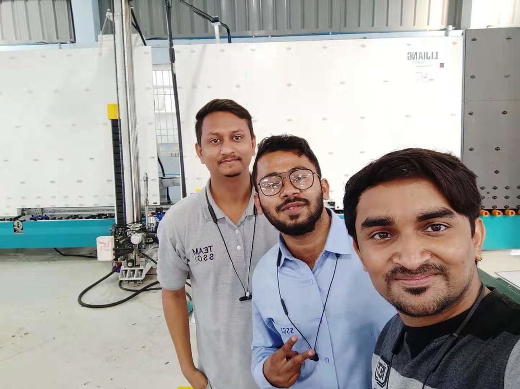 σφραγίζοντας μηχανή γυαλιού πάχους 12-56 χιλ. για σφραγίζοντας ρομπότ γυαλιού σιλικόνης το μονώνοντας